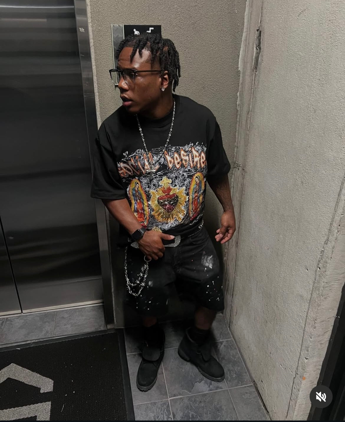 Social Desires Tee